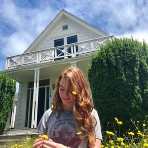 Meet your Posher, Cosette